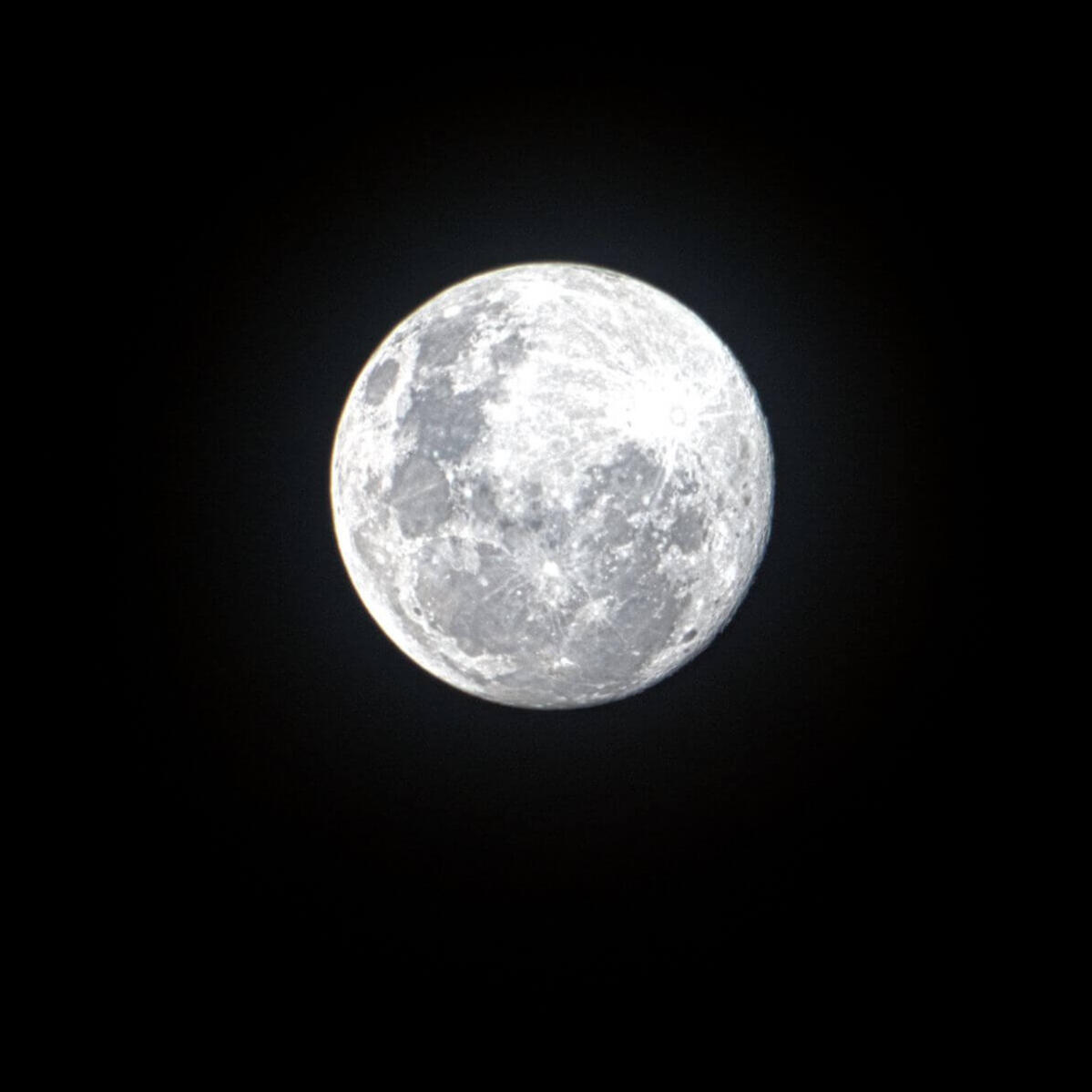 700 Krystalů - Připravujeme